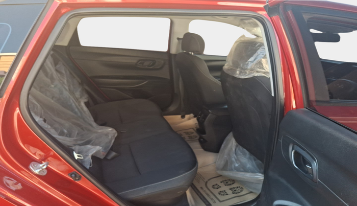 2022 Hyundai NEW I20 MAGNA 1.2 MT, Petrol, Manual, 24,364 km, interior