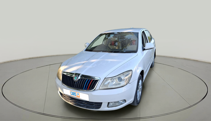 2010 Skoda Laura AMBIENTE 1.9 TDI MT, Diesel, Manual, 2,68,062 km, exterior