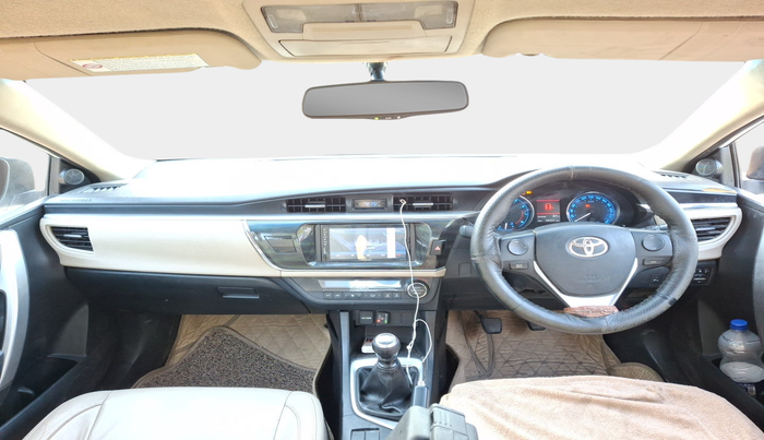2015 Toyota Corolla Altis GL PETROL, Petrol, Manual, 94,331 km, interior