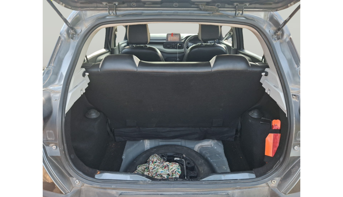 2022 Tata PUNCH ADVENTURE MT, Petrol, Manual, 57,360 km, exterior