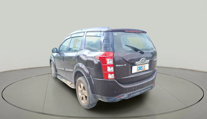 2015 Mahindra XUV500 W8, Diesel, Manual, 1,19,007 km, exterior