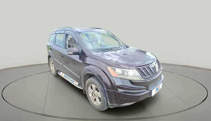 2015 Mahindra XUV500 W8, Diesel, Manual, 1,19,007 km, exterior