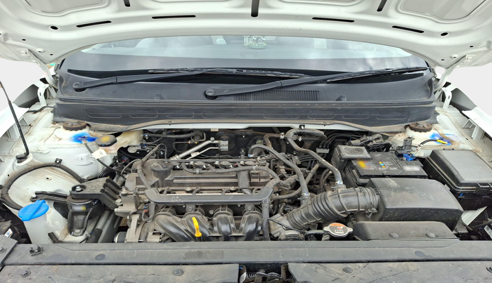 2025 Hyundai VENUE SX 1.2 PETROL, Petrol, Manual, 8,666 km, exterior