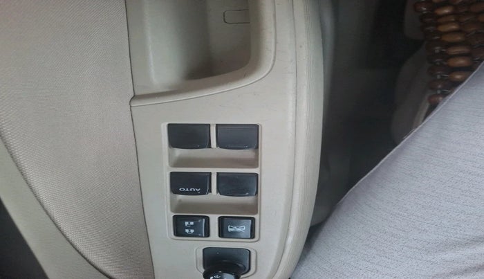 2018 Maruti Dzire VXI AMT, Petrol, Automatic, 68,604 km, interior