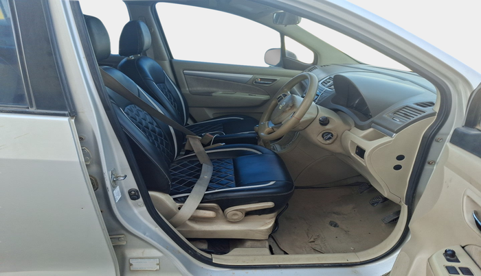 2013 Maruti Ertiga ZDI, Diesel, Manual, 3,32,132 km, interior