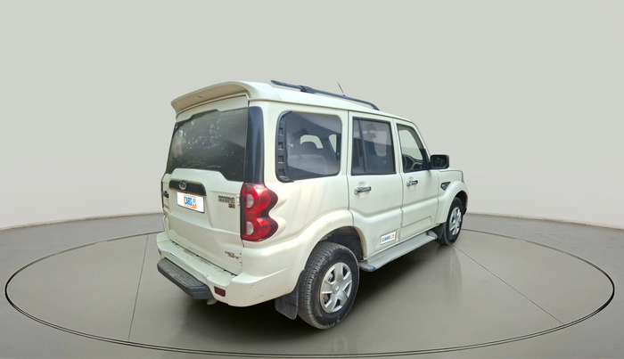 2018 Mahindra Scorpio S3, Diesel, Manual, 2,72,778 km, exterior
