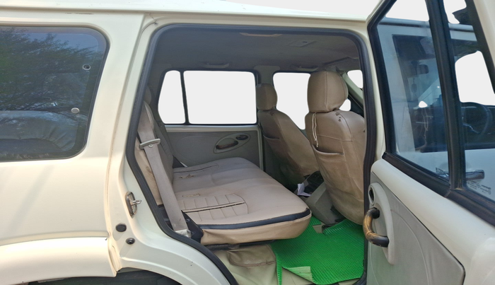 2018 Mahindra Scorpio S3, Diesel, Manual, 2,72,778 km, interior