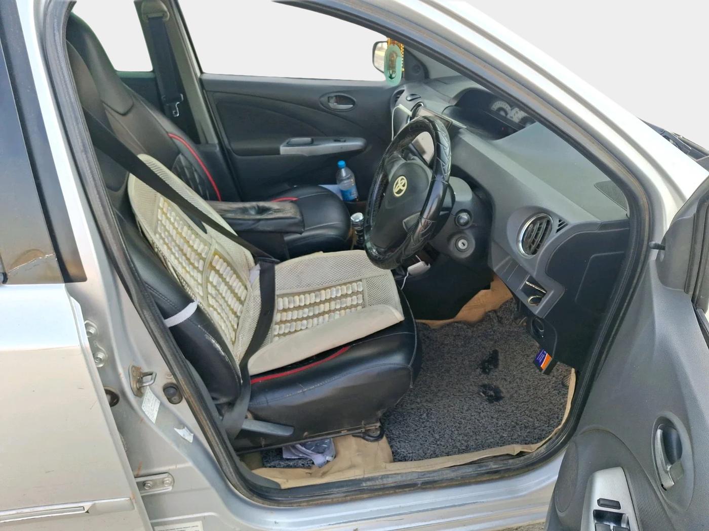 2012 Toyota Etios VD, Diesel, Manual, 2,62,705 km, interior