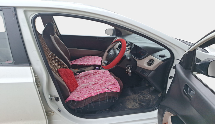 2017 Hyundai XCENT PRIME T CRDI, Diesel, Manual, 1,40,956 km, interior