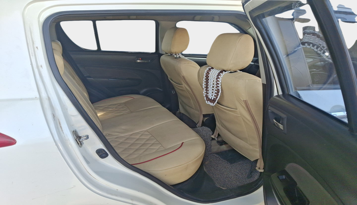 2014 Maruti Swift VDI, Diesel, Manual, 2,59,397 km, interior