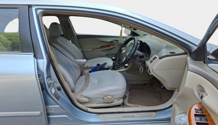 2010 Toyota Corolla Altis G DIESEL, Diesel, Manual, 1,77,171 km, interior