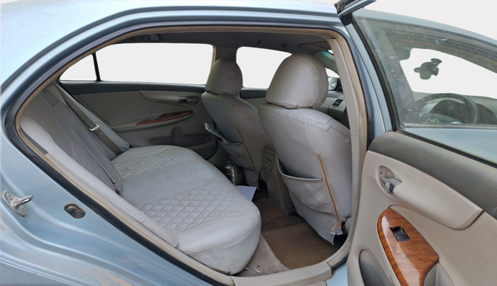 2010 Toyota Corolla Altis G DIESEL, Diesel, Manual, 1,77,171 km, interior