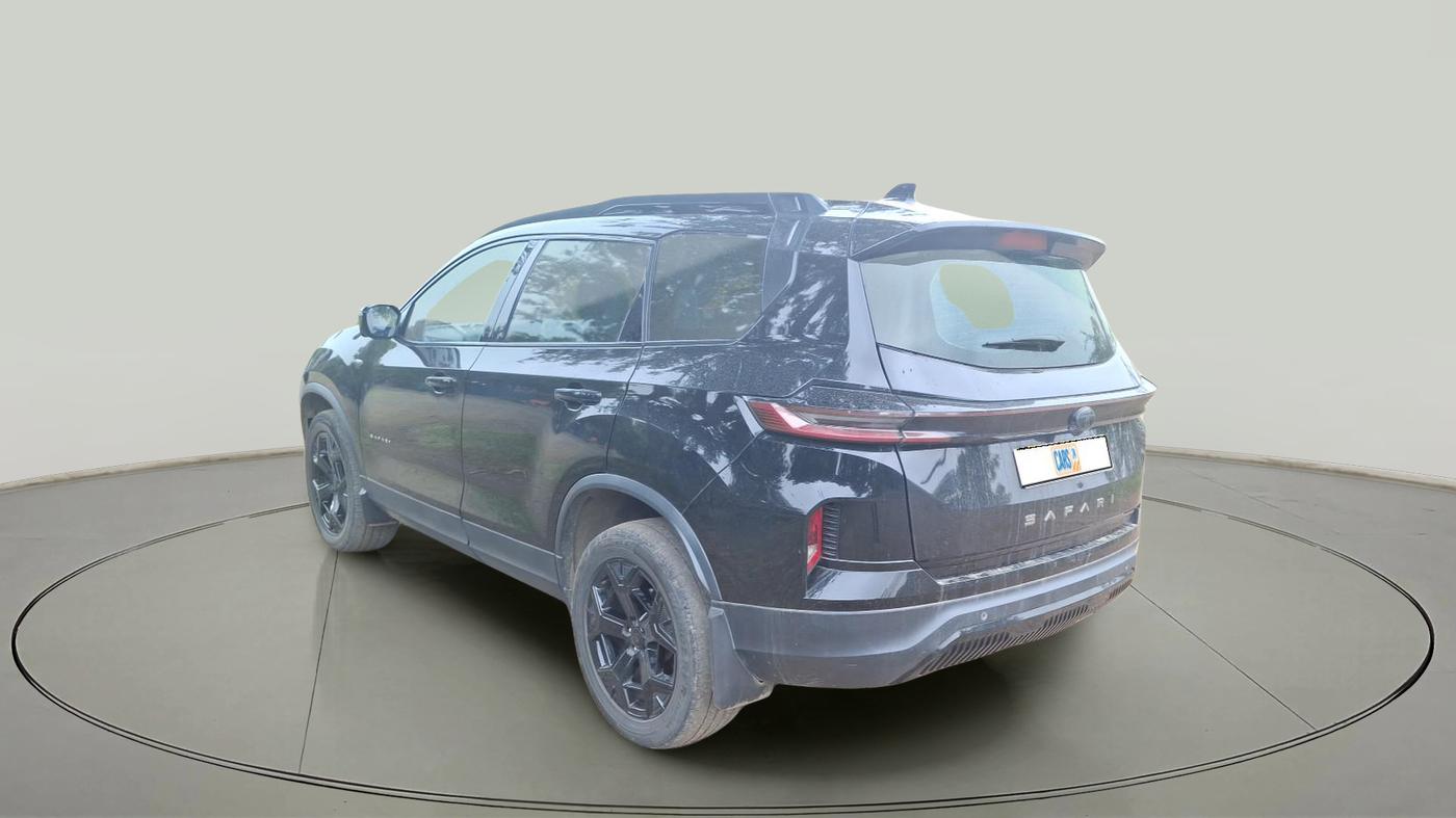 2024 Tata Safari ACCOMPLISHED DARK EDITION AT, Diesel, Automatic, 43,500 km, exterior