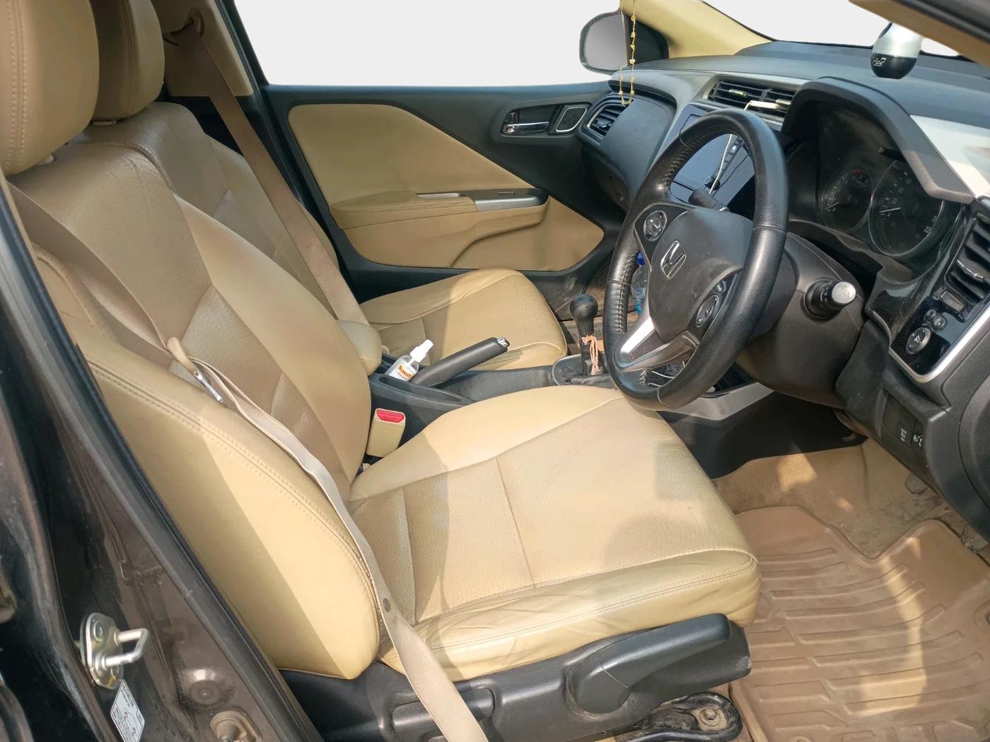 2019 Honda City 1.5L I-DTEC ZX, Diesel, Manual, 49,376 km, interior