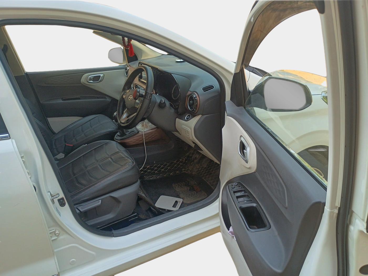 2022 Hyundai AURA SX 1.2 CNG, Petrol, Manual, 70,431 km, interior