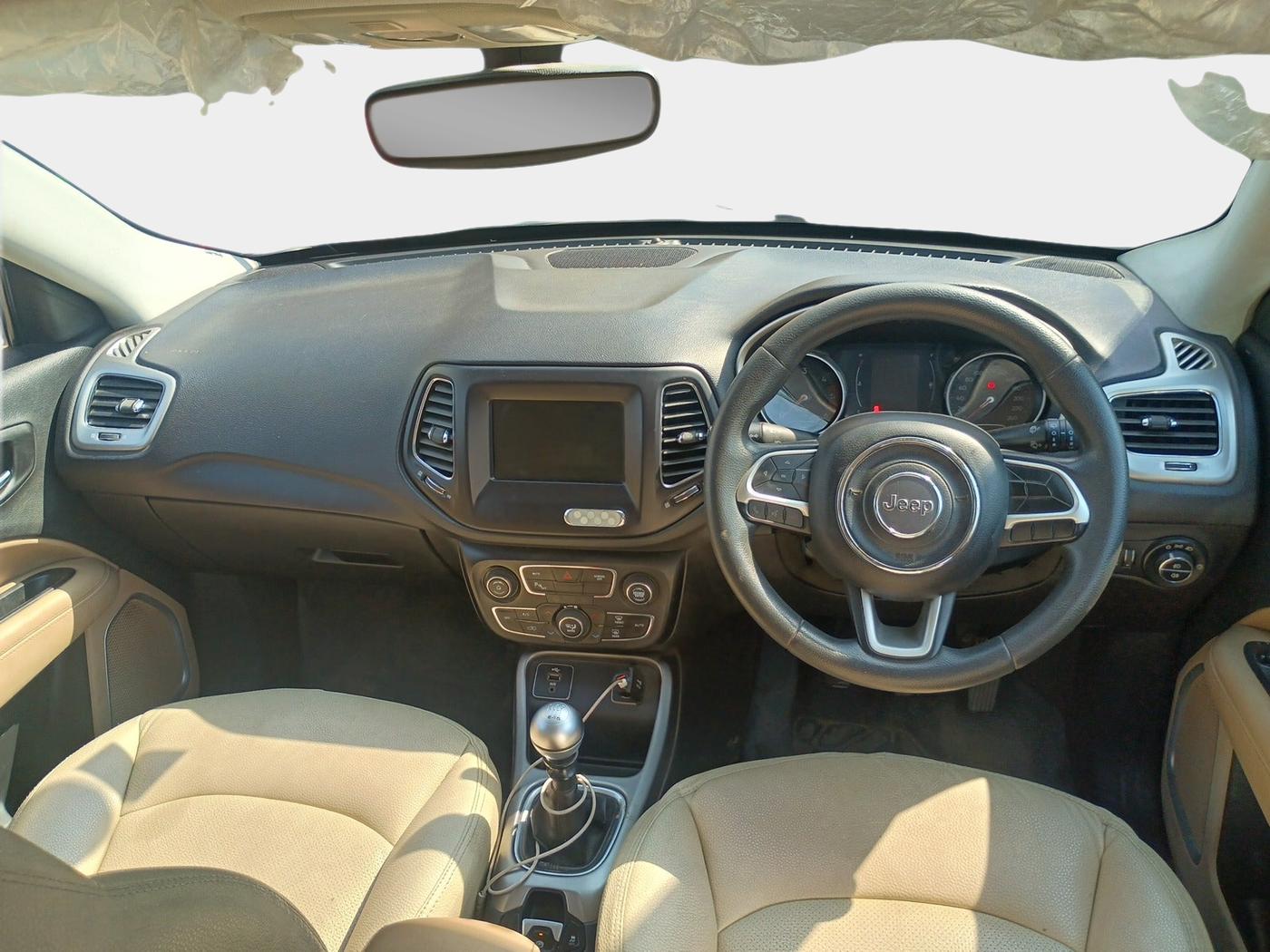 2019 Jeep Compass LONGITUDE (O) 2.0 DIESEL, Diesel, Manual, 1,03,204 km, interior