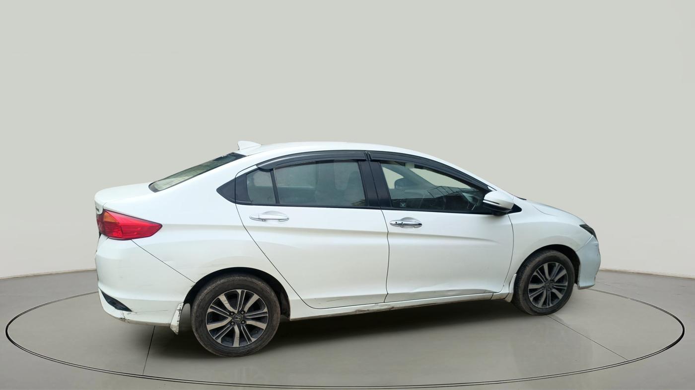 2018 Honda City 1.5L I-DTEC V, Diesel, Manual, 71,905 km, exterior