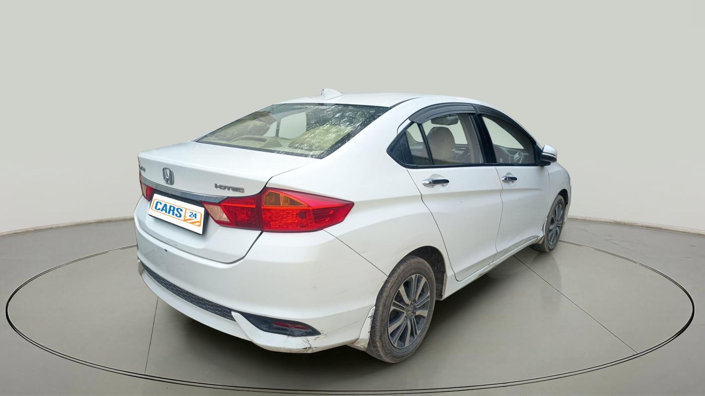 2018 Honda City 1.5L I-DTEC V, Diesel, Manual, 71,905 km, exterior
