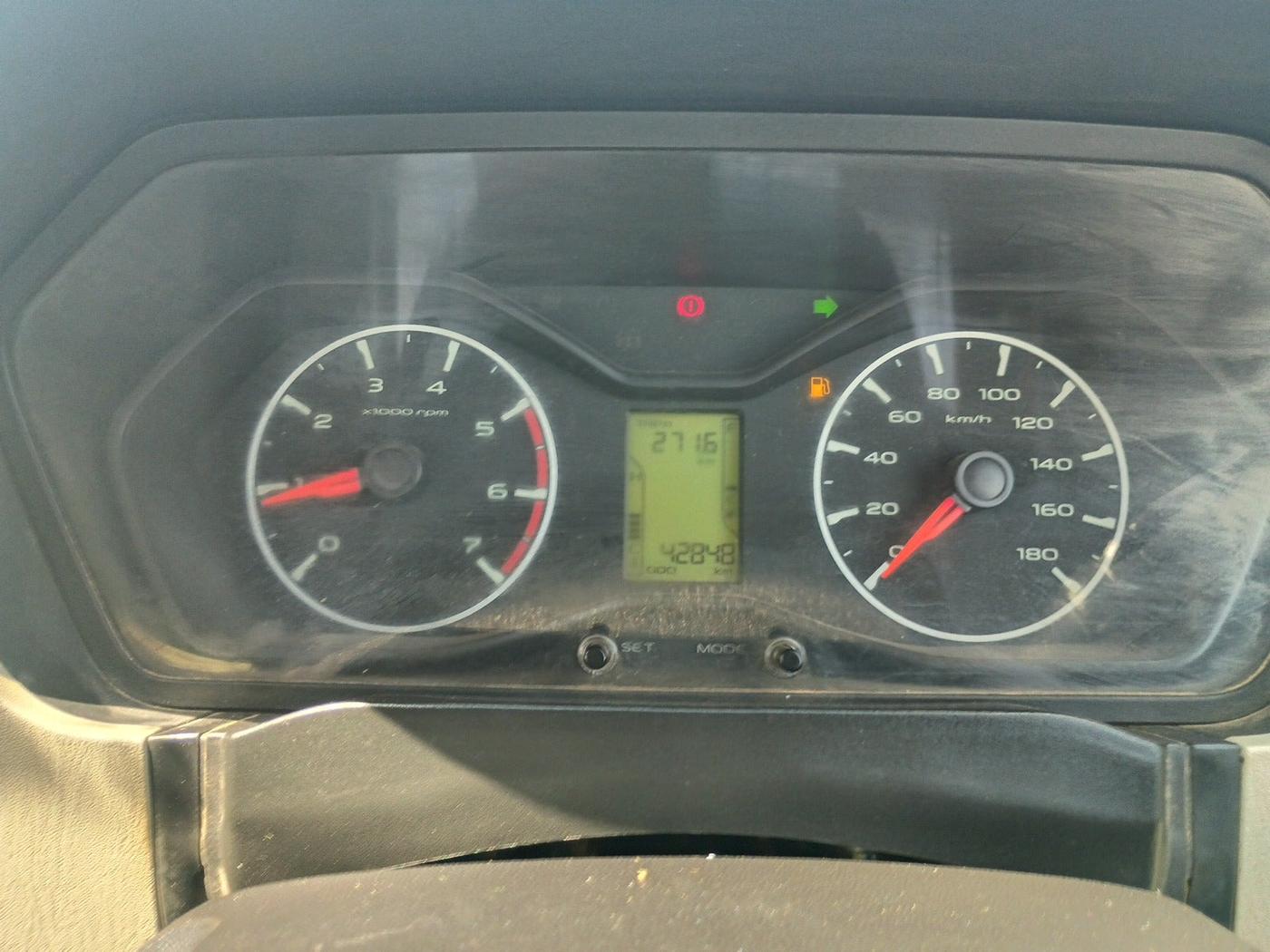 2019 Mahindra Scorpio S3, Diesel, Manual, 42,848 km, interior