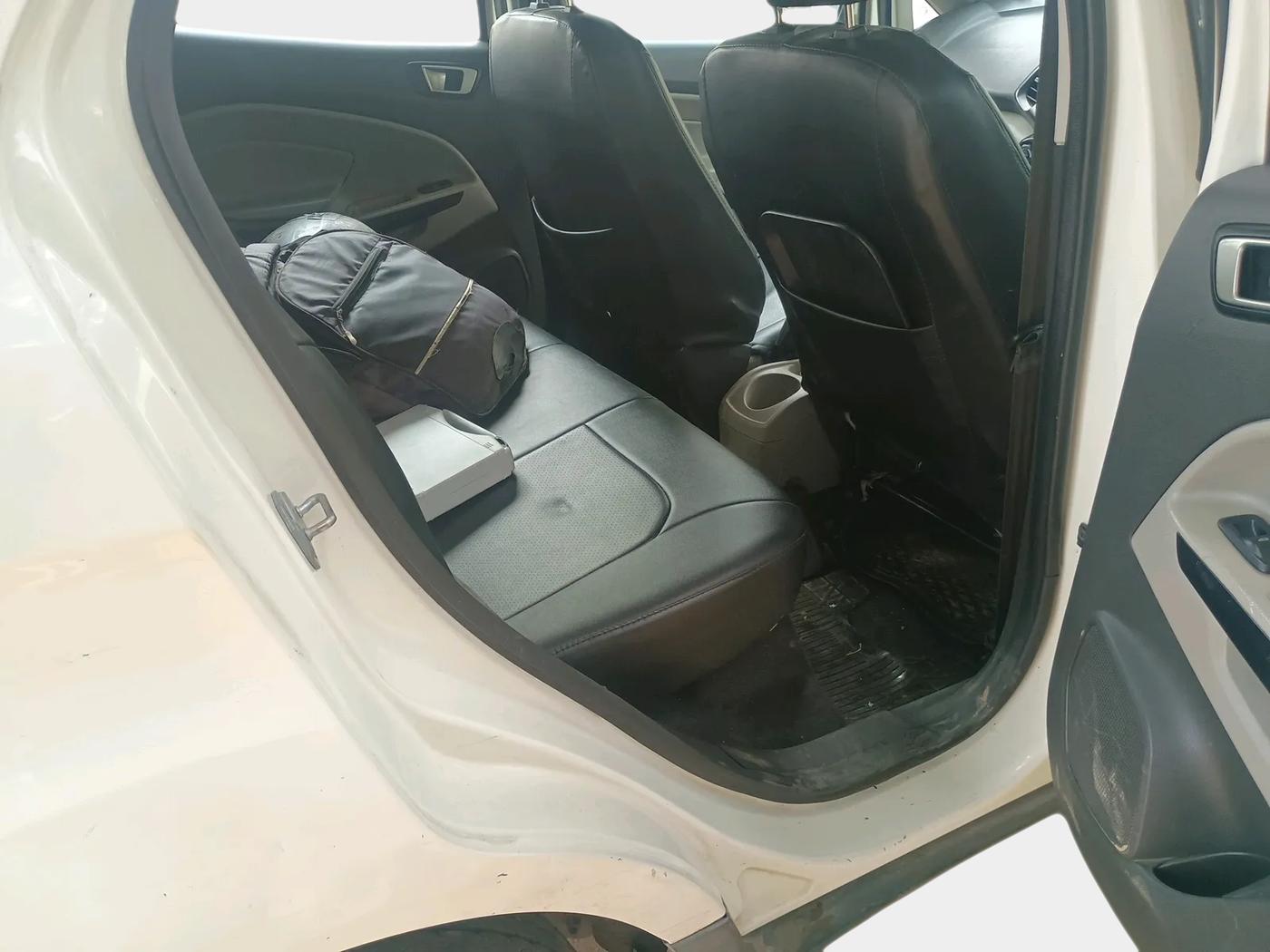 2017 Ford Ecosport TREND+ 1.5L DIESEL, Diesel, Manual, 85,000 km, interior