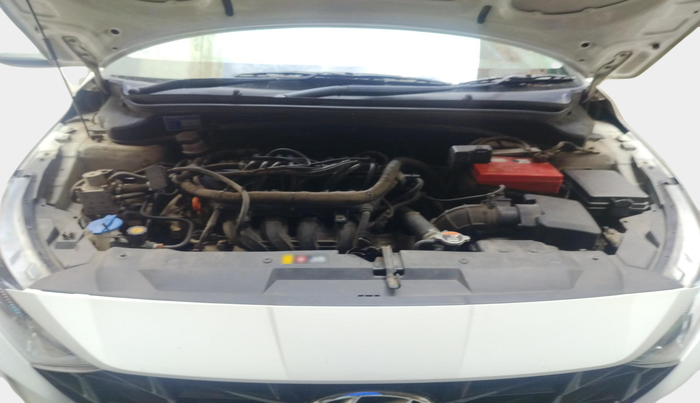 2021 Hyundai NEW I20 SPORTZ 1.2 MT, Petrol, Manual, 1,22,456 km, exterior
