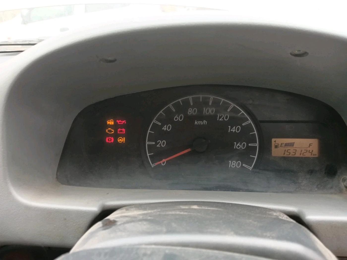 2011 Maruti Alto LXI, CNG, Manual, 1,53,124 km, interior