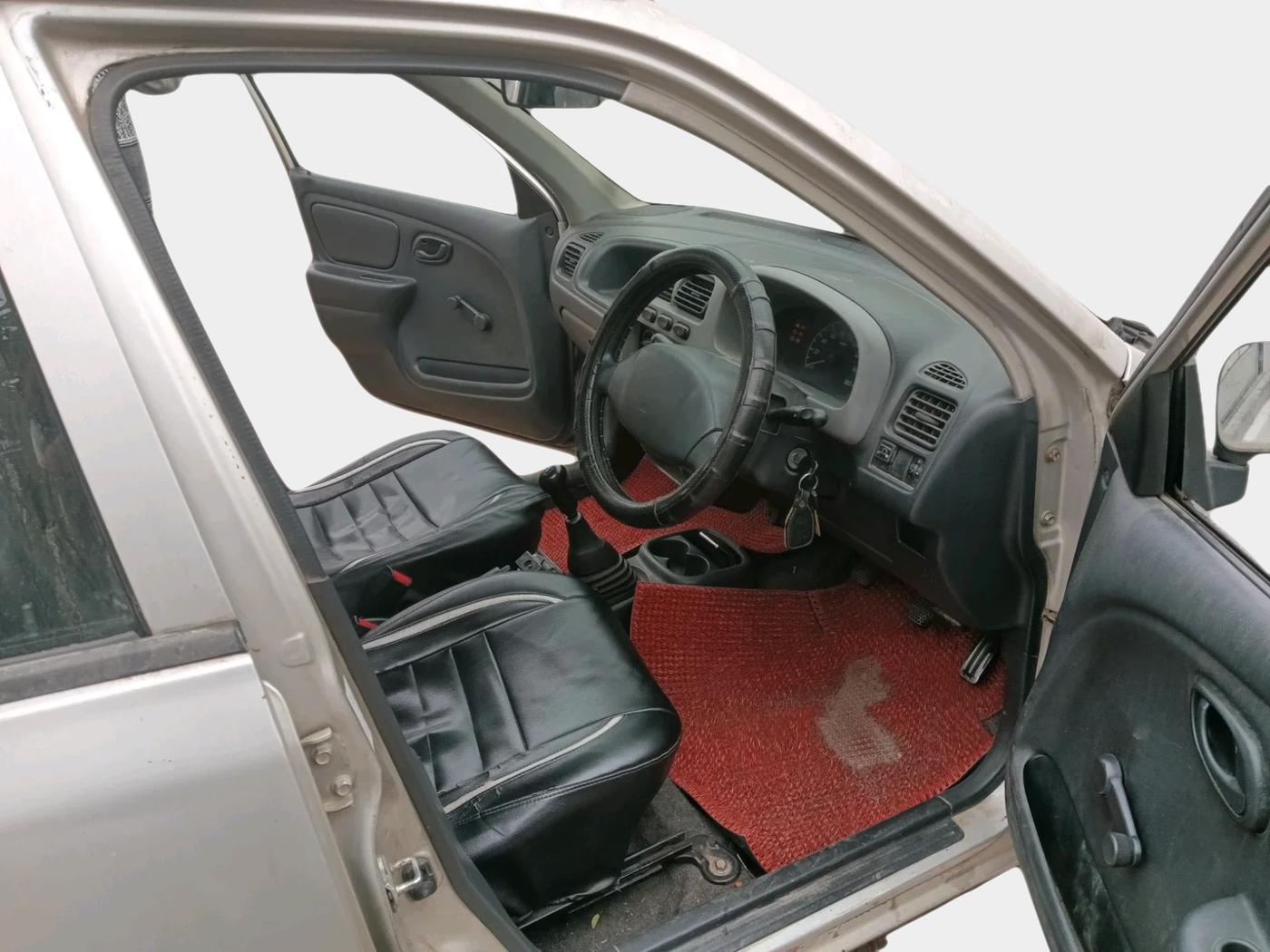 2011 Maruti Alto LXI, CNG, Manual, 1,53,124 km, interior