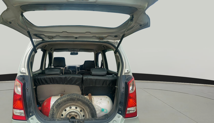 2013 Maruti Wagon R 1.0 LXI, Petrol, Manual, 88,000 km, exterior