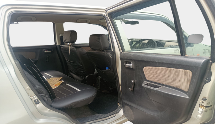 2013 Maruti Wagon R 1.0 LXI, Petrol, Manual, 88,000 km, interior