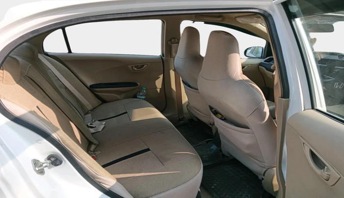 2016 Honda Amaze 1.2L I-VTEC S, Petrol, Manual, 72,020 km, interior