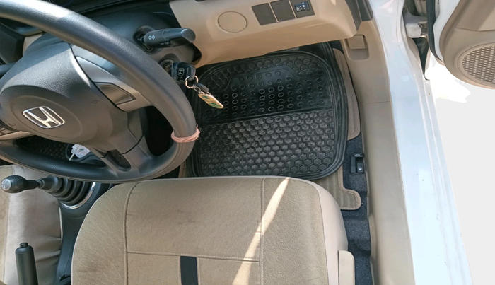 2016 Honda Amaze 1.2L I-VTEC S, Petrol, Manual, 72,020 km, interior