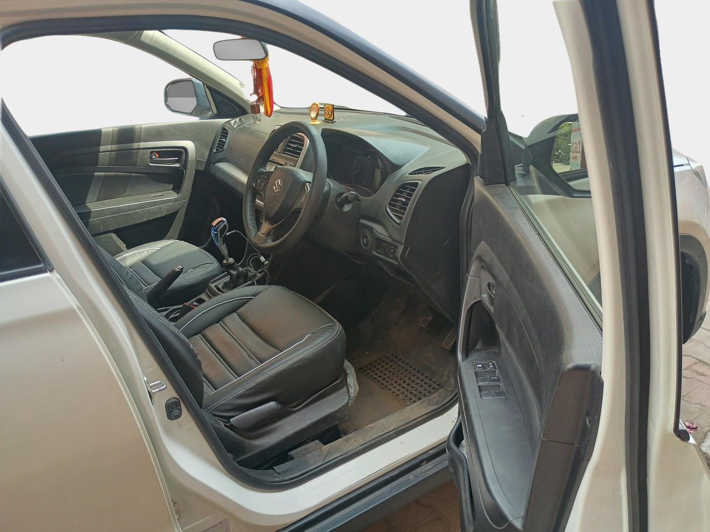 2021 Maruti Vitara Brezza VXI, Petrol, Manual, 42,614 km, interior