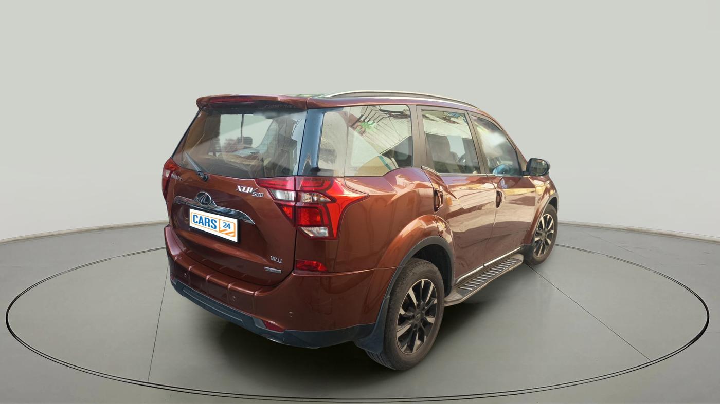 2019 Mahindra XUV500 W11 AT, Diesel, Automatic, 72,162 km, exterior