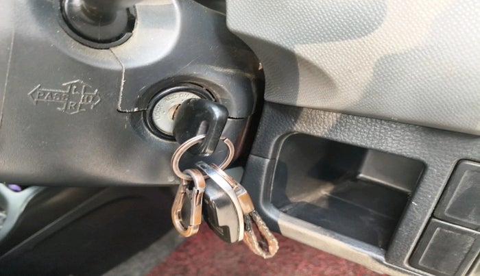 2012 Maruti Wagon R 1.0 LXI CNG, Petrol, Manual, 1,13,833 km, interior