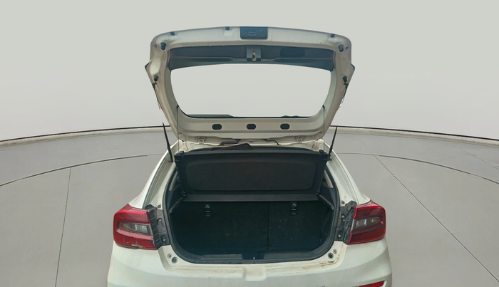 2023 Toyota Glanza V, Petrol, Manual, 13,700 km, exterior