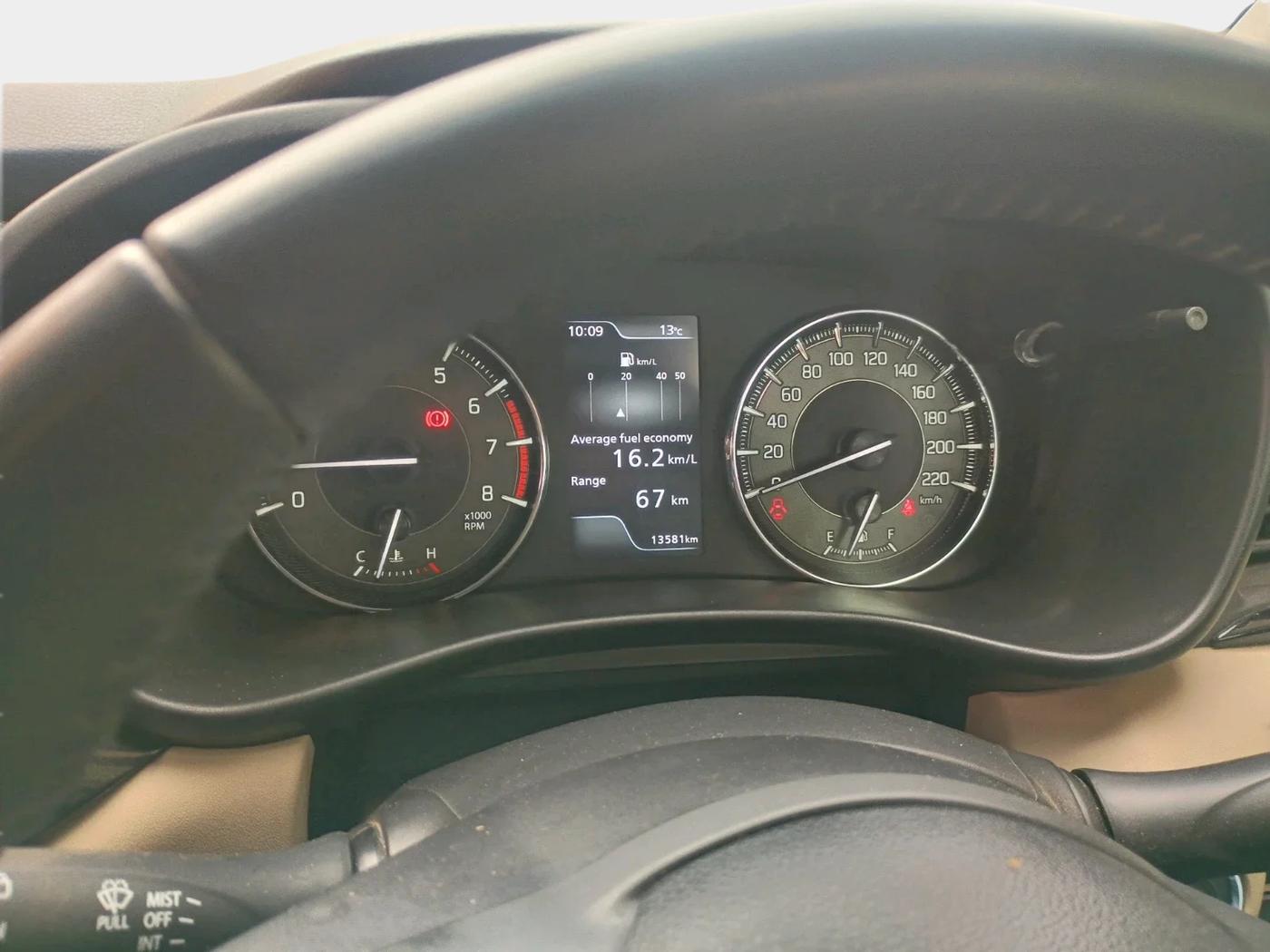 2023 Toyota Glanza V, Petrol, Manual, 13,700 km, interior