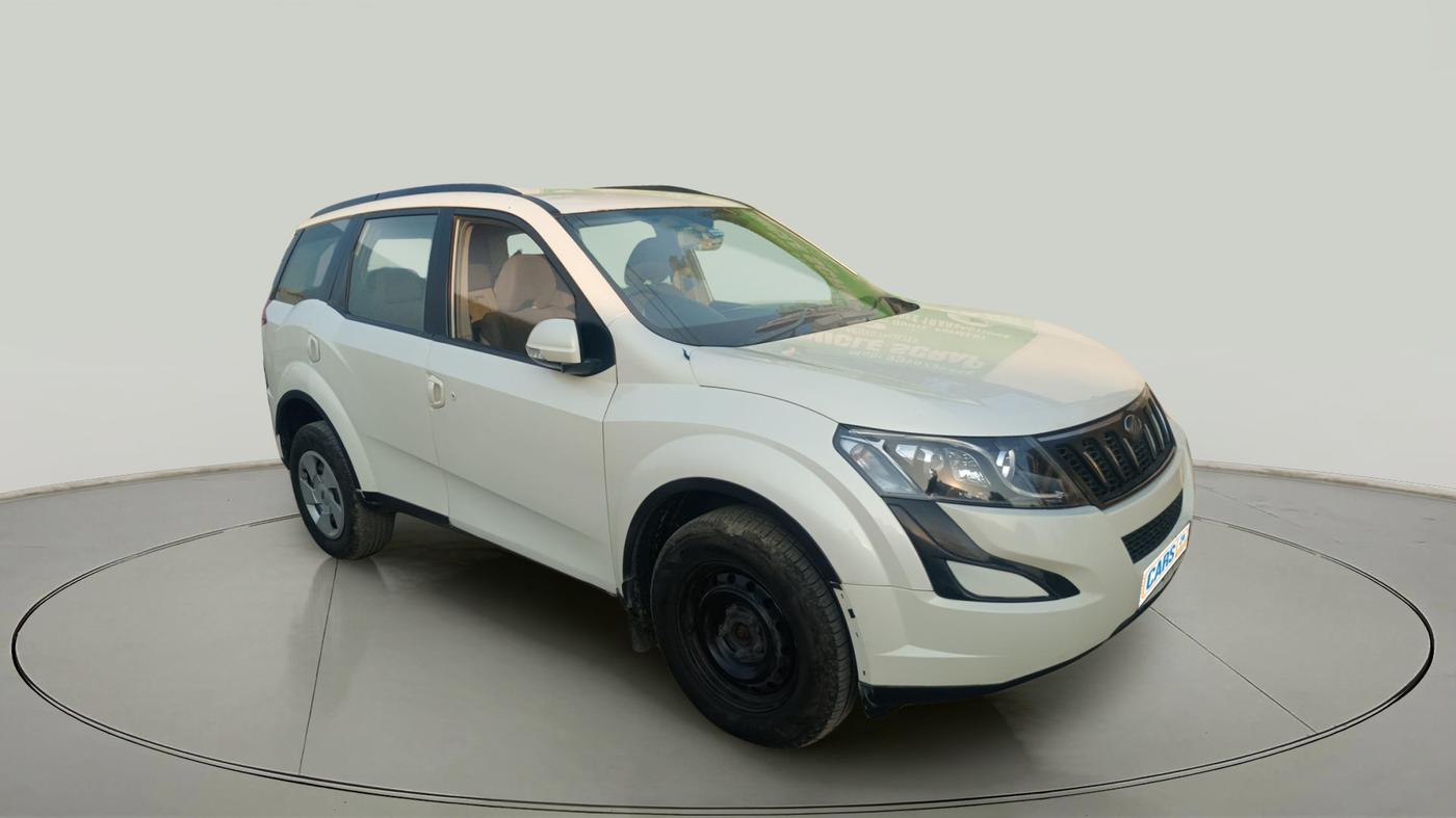 2015 Mahindra XUV500 W6, Diesel, Manual, 1,20,505 km, exterior