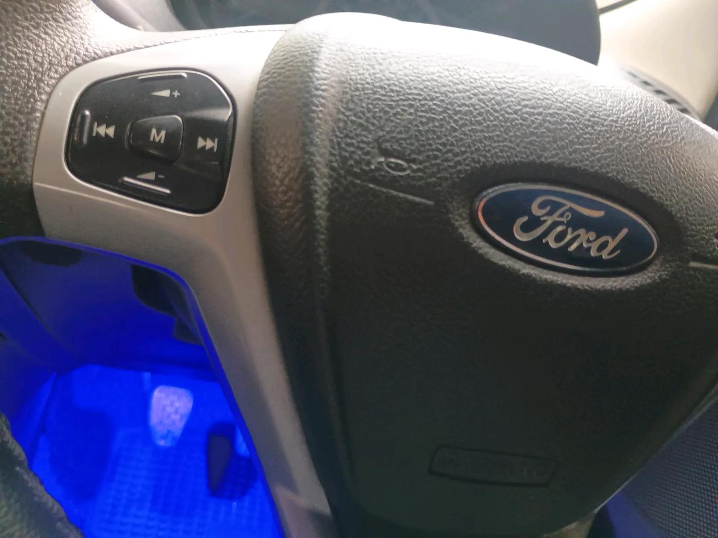 2015 Ford New Figo TREND 1.2 PETROL, Petrol, Manual, 96,785 km, interior