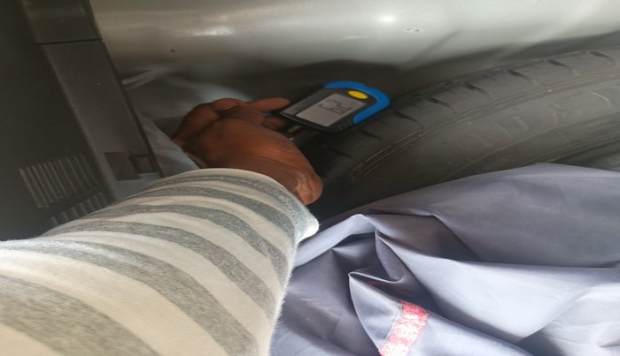 2023 Hyundai GRAND I10 NIOS SPORTZ 1.2 KAPPA VTVT CNG, Petrol, Manual, 19,680 km, tyre