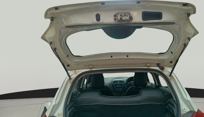 2018 Tata Tiago XZ PETROL, Petrol, Manual, 75,103 km, exterior