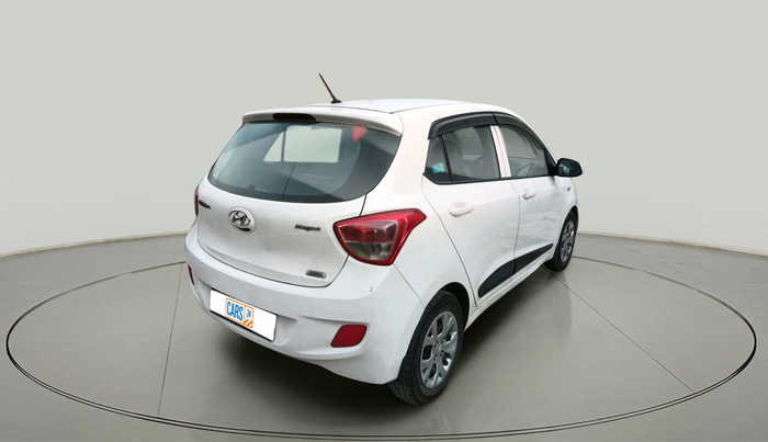 2015 Hyundai Grand i10 MAGNA 1.1 CRDI, Diesel, Manual, 1,61,231 km, exterior