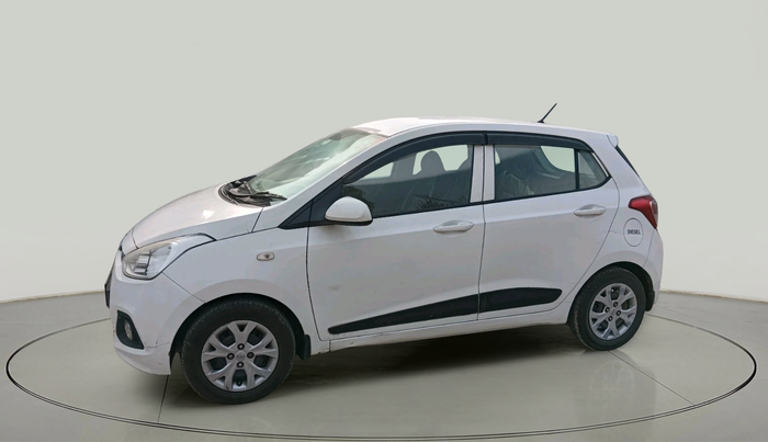 2015 Hyundai Grand i10 MAGNA 1.1 CRDI, Diesel, Manual, 1,61,231 km, exterior