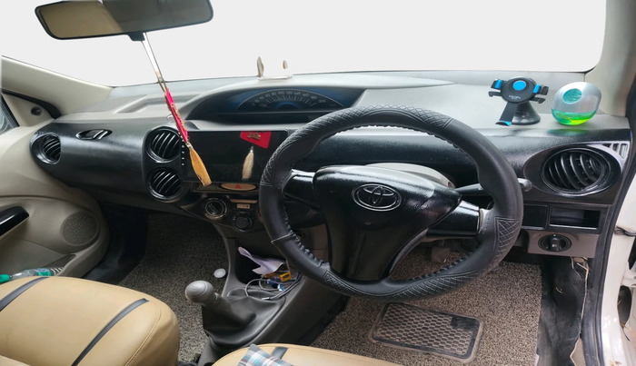 2014 Toyota Etios G, Petrol, Manual, 52,500 km, interior