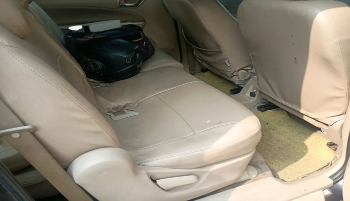 2017 Maruti Ertiga VDI SHVS, Diesel, Manual, 1,18,486 km, interior