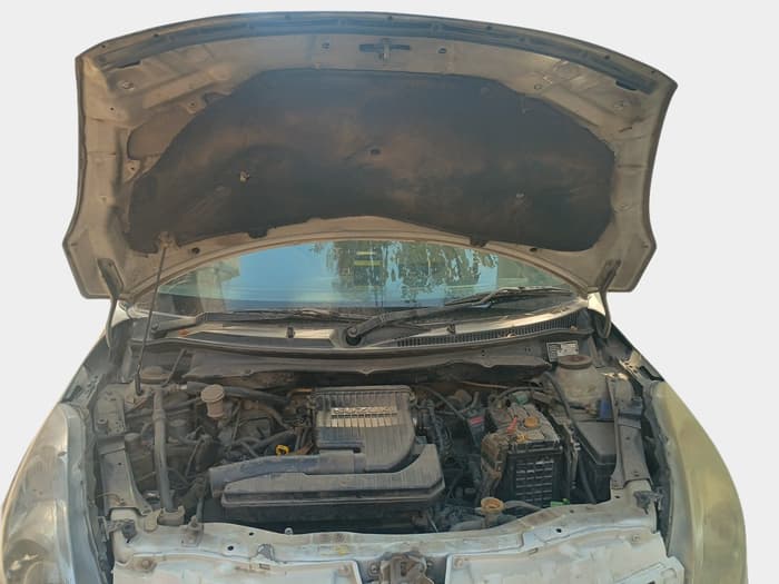 2013 Maruti Swift Dzire VXI, Petrol, Manual, 1,32,967 km, exterior