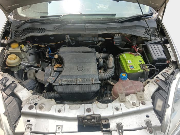 2010 Fiat Linea DYNAMIC 1.4, Petrol, Manual, 17,824 km, exterior