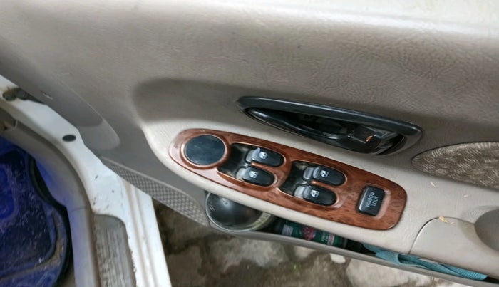 2011 Hyundai Accent EXECUTIVE, Petrol, Manual, 91,208 km, interior