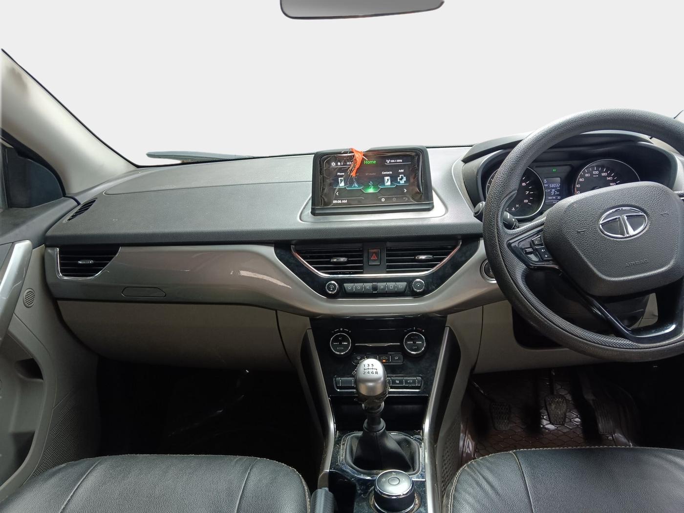 2018 Tata NEXON XZ PLUS PETROL, Petrol, Manual, 58,032 km, interior