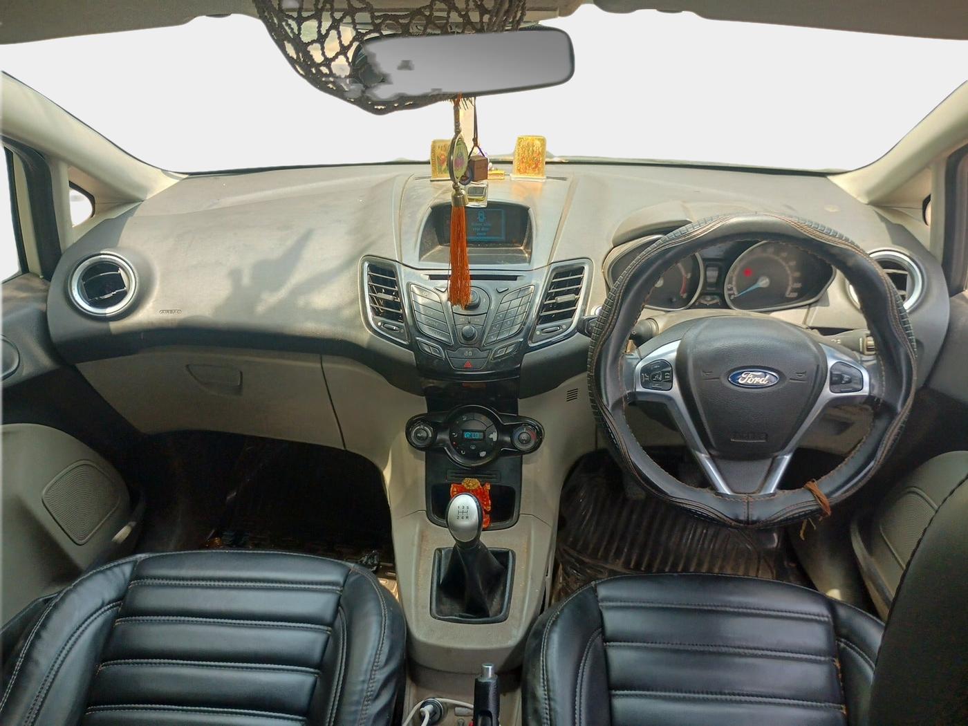2014 Ford Classic 1.4 TITANIUM DIESEL, Diesel, Manual, 2,47,940 km, interior