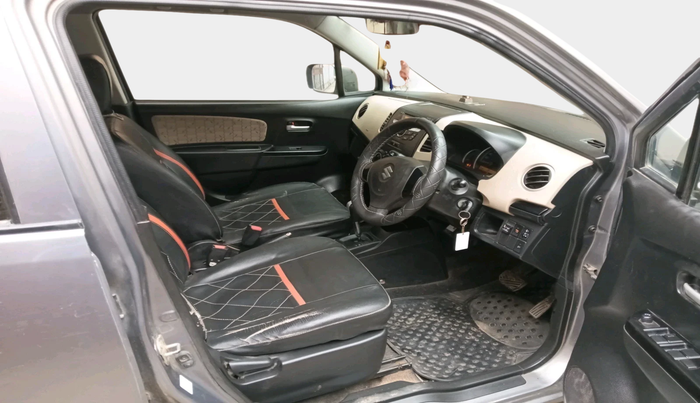 2017 Maruti Wagon R 1.0 VXI AMT, Petrol, Automatic, 1,37,075 km, interior